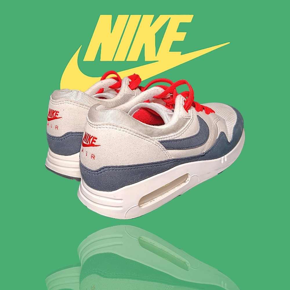Nike DQ3988-101 Air Max 1 '86 OG Big Bubble - Obsidian Men's Size 8.5 VGUC